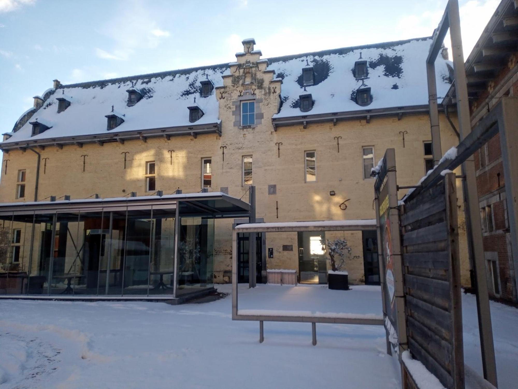 Kolmojen Otel Sint-Truiden Dış mekan fotoğraf
